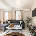 Center Elite Rhodes City