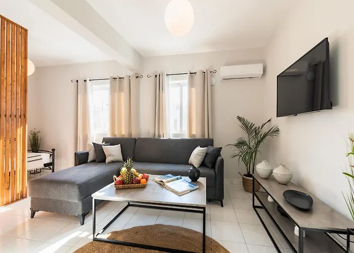 Center Elite Rhodes City