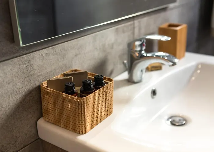 Center Elite Rhodes City